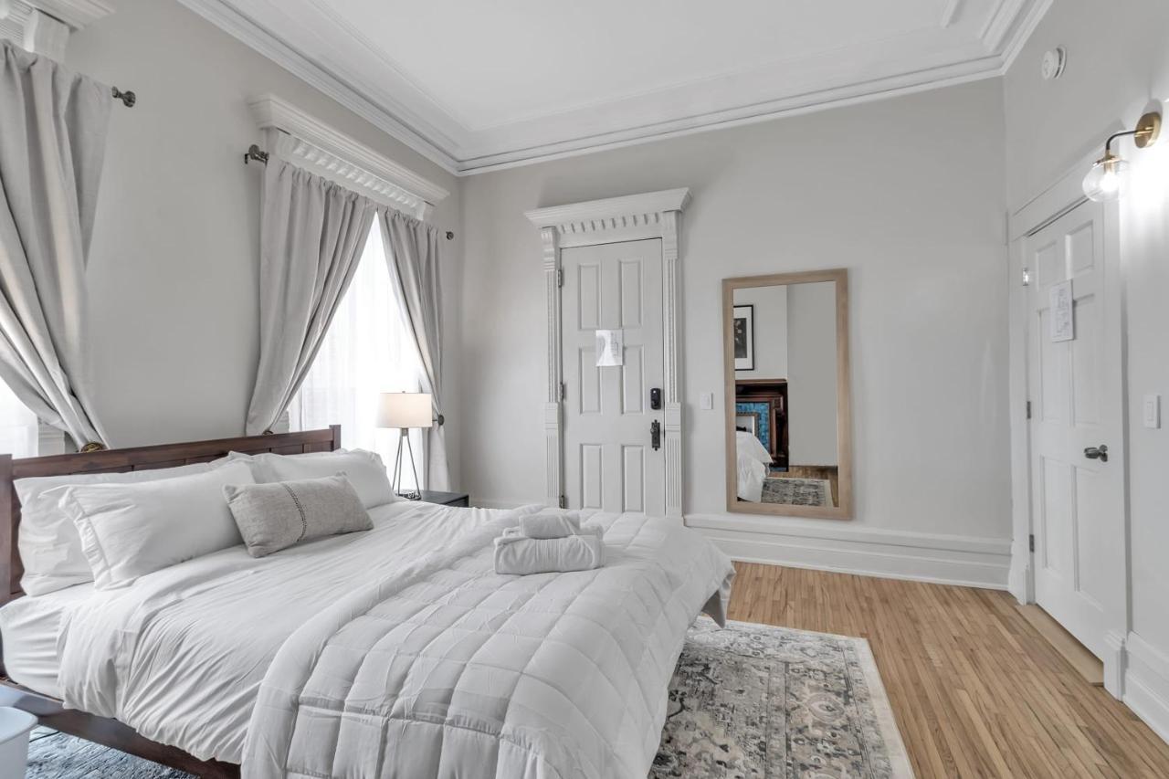 Spacious Second Empire Suite At The Platt Mansion 버펄로 외부 사진